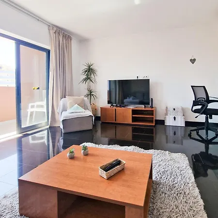 Rocha Tower Lovely *