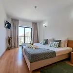 Rocha Tower Lovely 波尔蒂芒