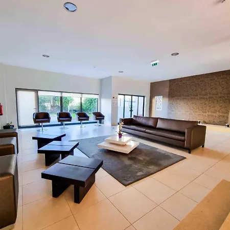 Rocha Tower Lovely Апартаменты *