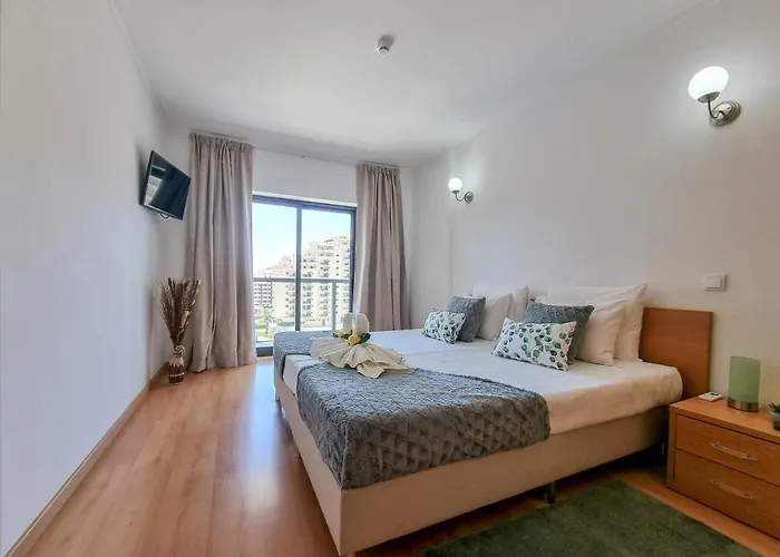 Rocha Tower Lovely Portimão